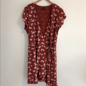 LOFT Floral wrap dress. Size 14.